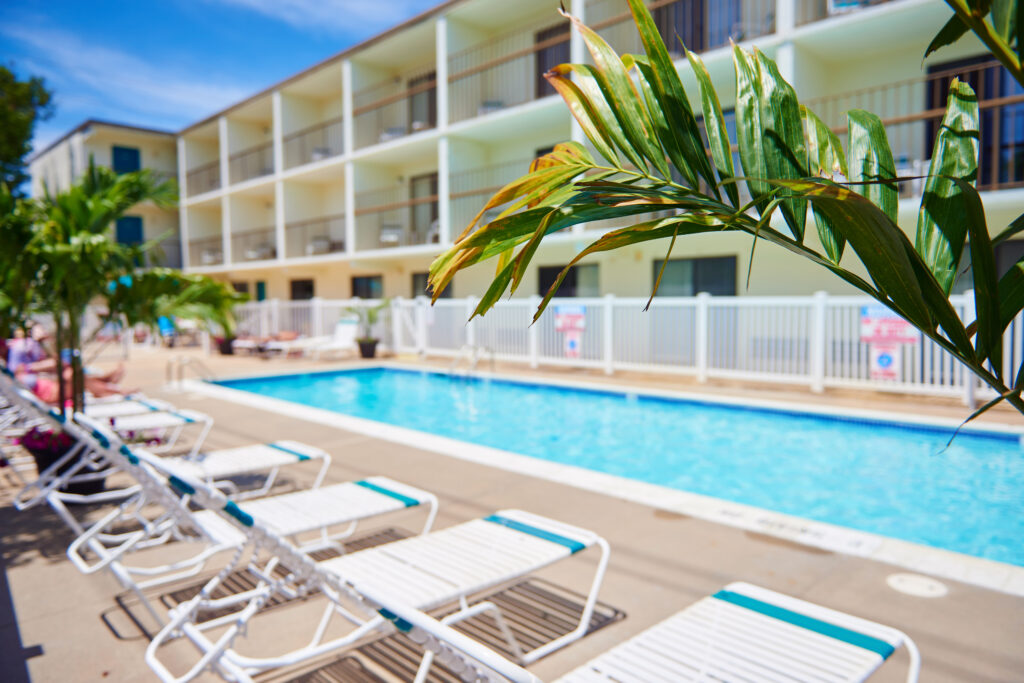 Best of Both Worlds: Waterfront Hotels with Relaxing Pools - Blue Water ... - Relaxing Pools And Conveniences